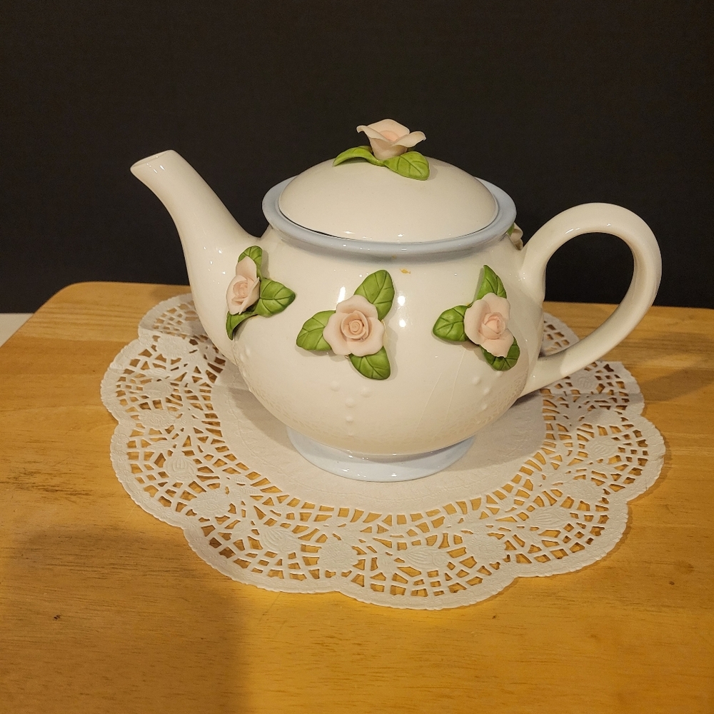 Vintage Teleflora Teapot White with Pink Roses
